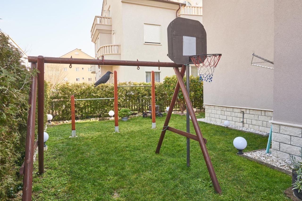 Apartments Lovric With Sea View Kaštela エクステリア 写真