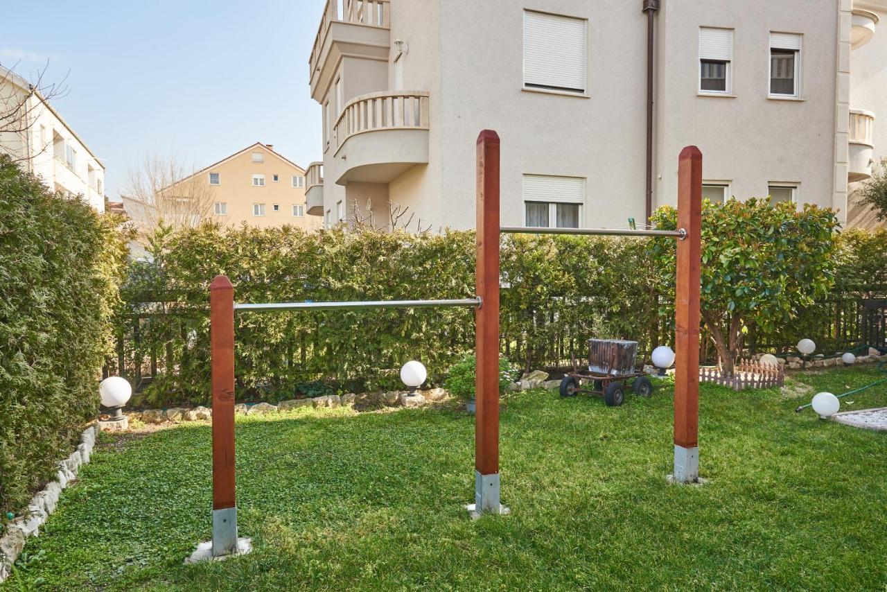 Apartments Lovric With Sea View Kaštela エクステリア 写真