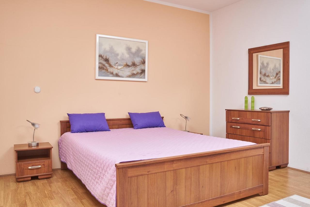 Apartments Lovric With Sea View Kaštela エクステリア 写真