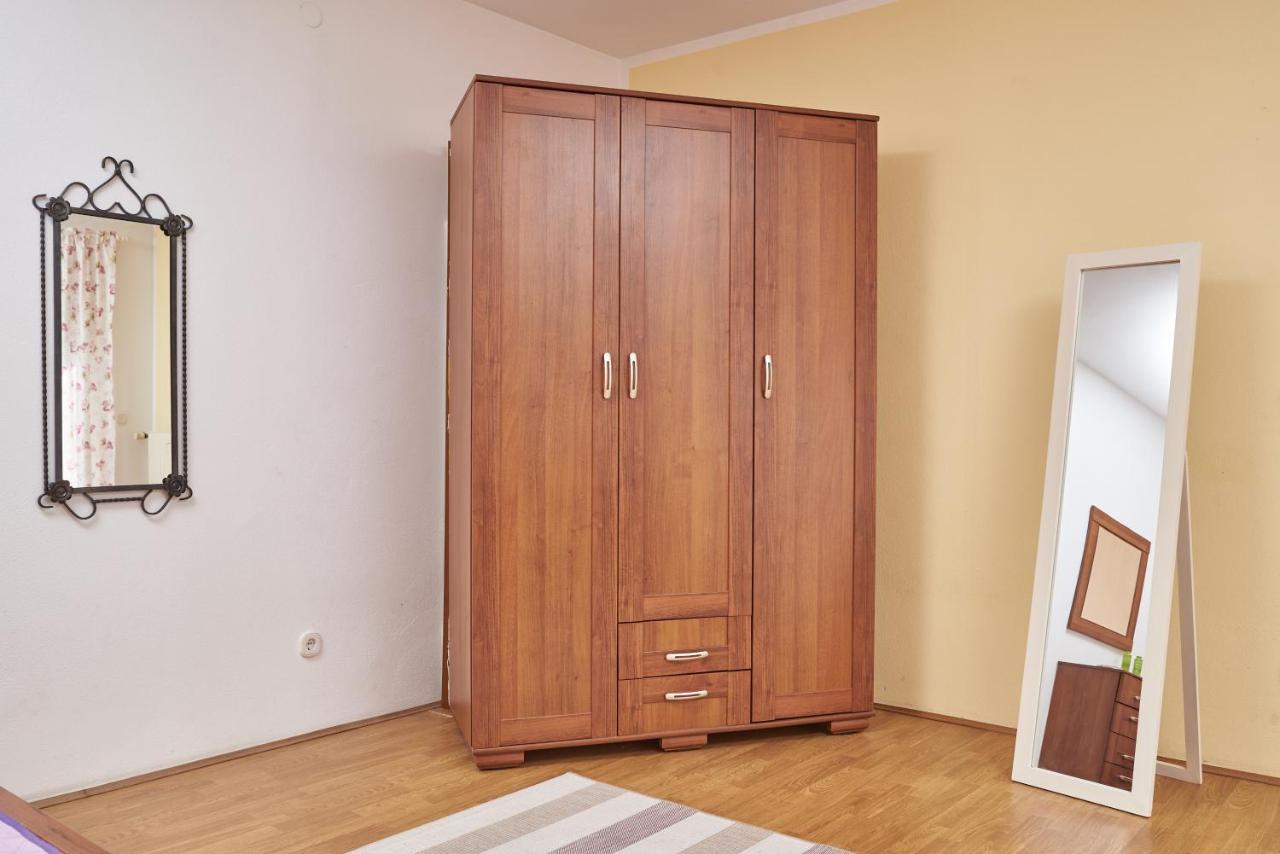 Apartments Lovric With Sea View Kaštela エクステリア 写真